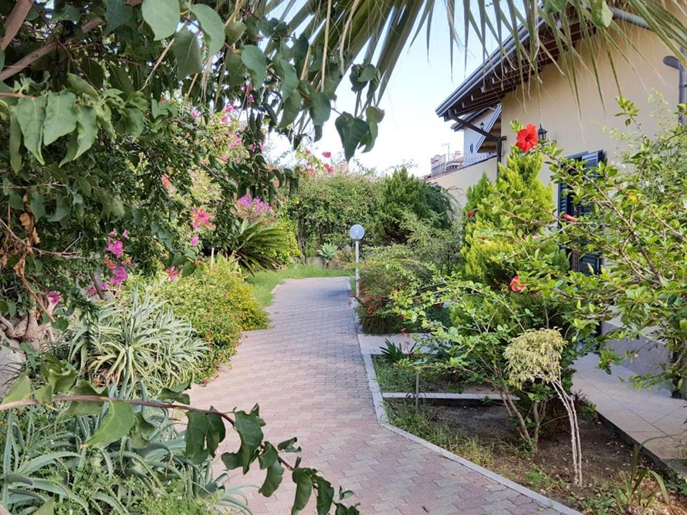 Villa Gabriella ปัตตี ภายนอก รูปภาพ
